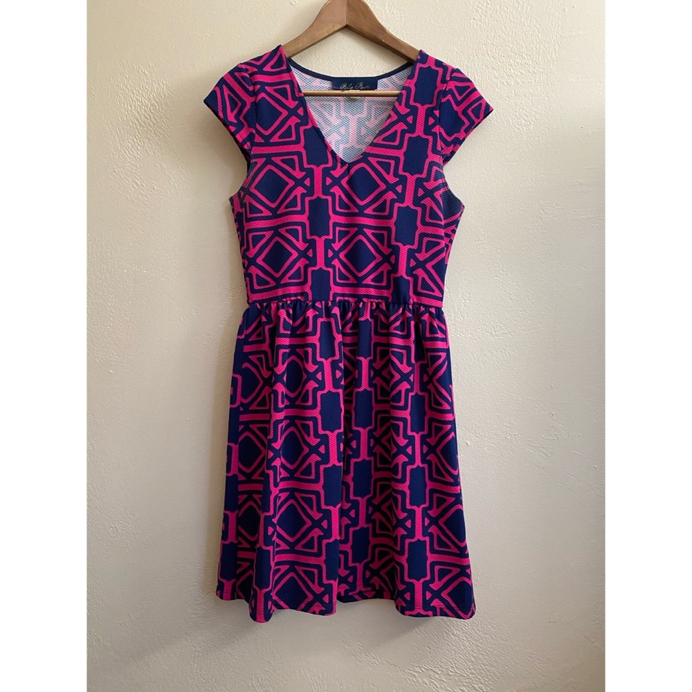Geometric Print Short Sleeve Dress